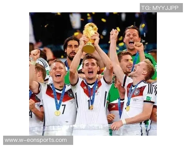 克洛泽世界杯传奇之路24场16球零点球攻破阿巴英等强队 克洛泽世界杯传奇之路24场16球零点球攻破阿巴英等强队