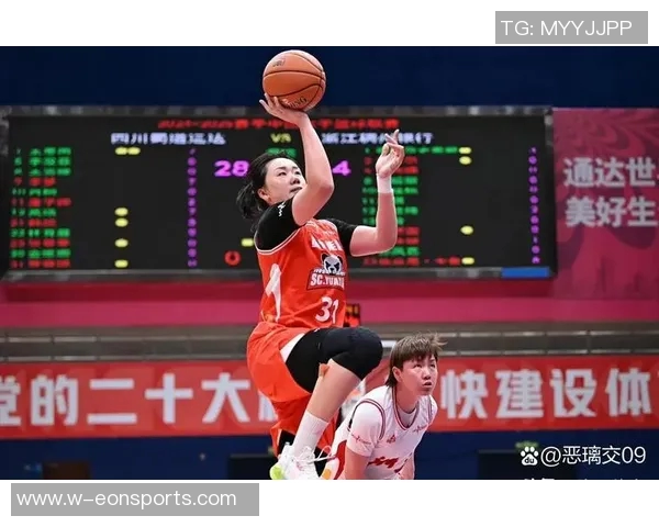 女篮锦标赛第二阶段四川队夺冠江苏武汉分获亚季军荣耀时刻 女篮锦标赛第二阶段四川队夺冠江苏武汉分获亚季军荣耀时刻